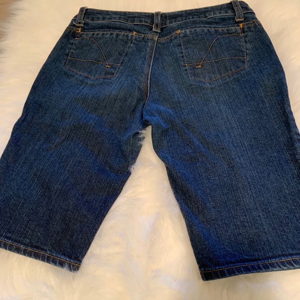 Guess short